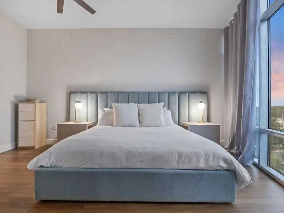 4Bedroom/ 2Bath 2100Sq Ft Thorton Park Master Suite Orlando