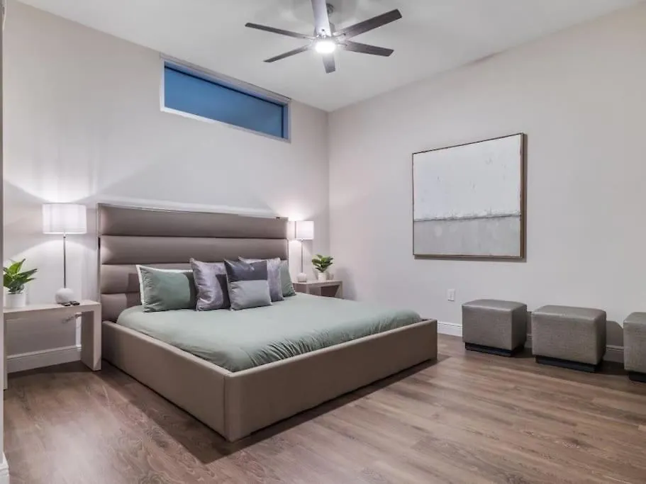 Appartement 4Bedroom/ 2Bath 2100Sq Ft Thorton Park Master Suite Orlando États-Unis
